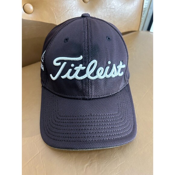 New Era Titleist Golf Cap Mens M/L Navy Embroidered Logo‎ Tour Performance Hat - Picture 1 of 13